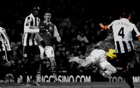 Возлюбленная футбольная команда Англии Ньюкасл Юнайтед