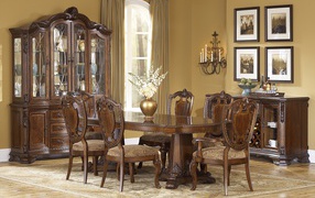 The traditional design of the dining room