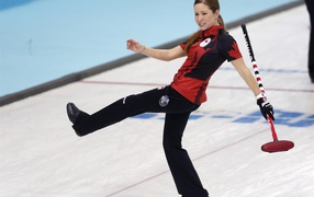 Обладательница золотой медали женская сборная в дисциплине керлинг из Канады