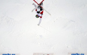 Обладатель серебряной медали в дисциплине фристайл Микаэль Кингсбери на олимпиаде в Сочи
