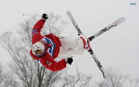 Обладатель серебряной медали в дисциплине фристайл Микаэль Кингсбери из Канады