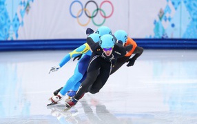 Обладатель серебряной медали в дисциплине шорт-трек Крис Кревелинг на олимпиаде в Сочи