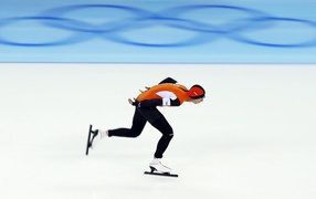 Обладатель серебряной медали в дисциплине скоростной бег на коньках Ян Блокхёйсен на олимпиаде в Сочи