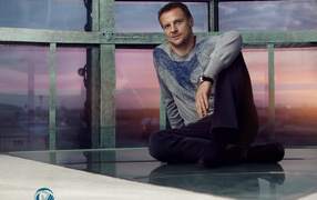 Вратарь Зенита Вячеслав Малафеев в домашней обстановке