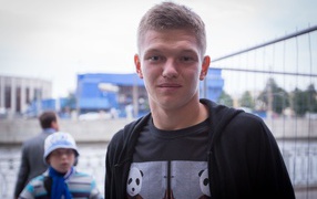 Полузащитник Зенита Олег Шатов