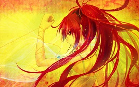 Могучая красноволосая девушка аниме