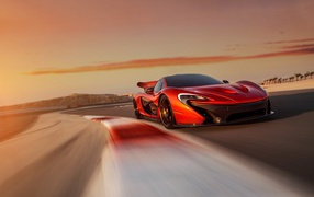 Быстрый спортивный McLaren