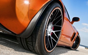 Wheels orange Chevrolet Corvette Z06