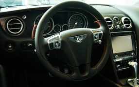 Car dashboard Bentley