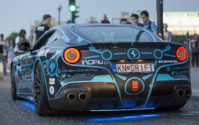 Автомобиль Ferrari F12 Berlinetta