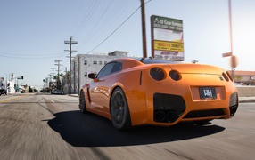 Стремительный японский Nissan GT-R