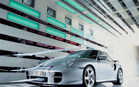 Автомобиль на испытании