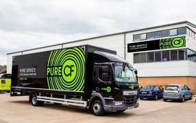 Фирменный тягач ДАФ