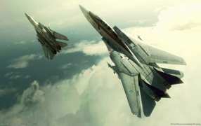 Два истребителя идут параллельным курсом