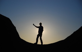 Силуэт человека, фон Убунту