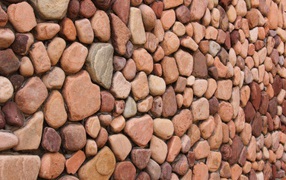 Стена их гладких камней