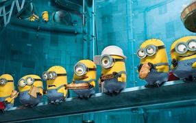 Миньоны обедают на стройке