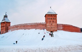 Старинная крепость в Великом Новгороде