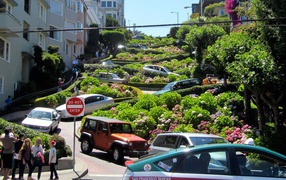 Ломбард-стрит в Сан-Франциско