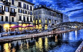 Набережная в старинном городе, фото HDR