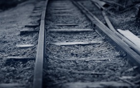 Серое фото железной дороги
