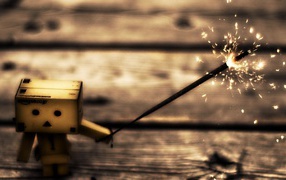 Картонный человечек с бенгальским огнем