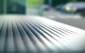 Поверхность с круглыми отверстиями