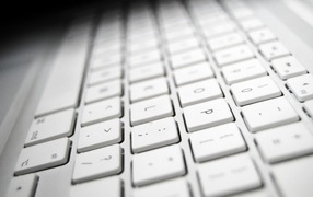 Белая клавиатура ноутбука