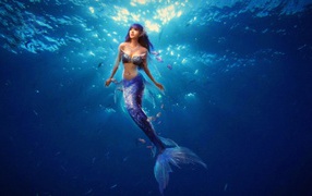Русалка плывет к поверхности