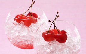 Cherries in glass with ice