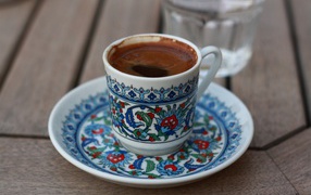 Чашка для кофе с орнаментом