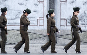 Девушки Северной Кореи