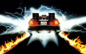 Огненный след от автомобиля DeLorean