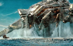 Робот в море из фильма Морской бой