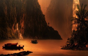 Уютная гавань между покрытых зеленью скал