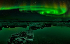 Зеленое северное сияние