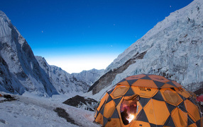 Палатка в горах