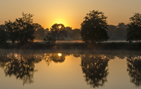 Вечерний туман над рекой