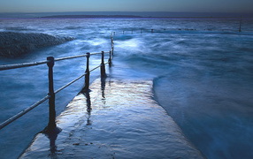 Тропинка ведет в море