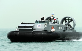 Military hovercraft