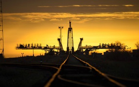 Космодром Байконур на закате