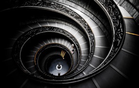 Photos circular staircase at the Vatican