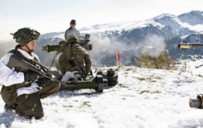 Soldiers train in the mountains of Austria