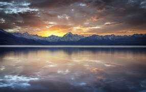 Озеро Пукаки в Новой Зеландии