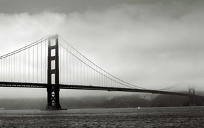 The famous Golden Gate Bridge, the old photos
