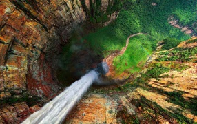 Photo Falls in Venezuela, from a height