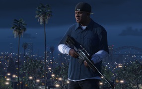 A criminal with a weapon, the game Grand Theft Auto V