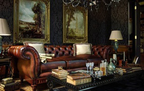Роскошный кожаный диван в богатой гостиной