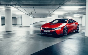 Красный BMW AC Schnitzer ACS8 Sport, 2017 года на подземной парковке 