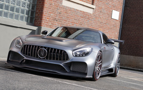 Спортивный серебристый автомобиль Mercedes AMG GT S IMSA RXR One Super GT, 2018